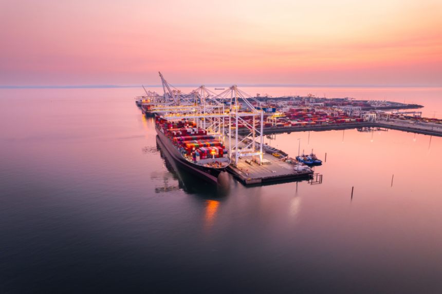 u.s.-tariffs-drive-sharp-drop-in-canadian-exports