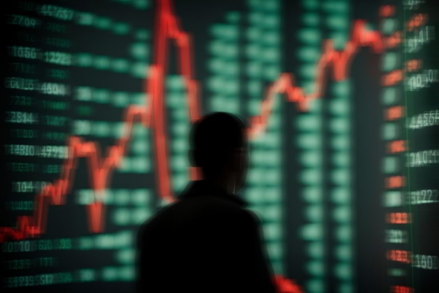 sp-500-pares-losses-as-tech-and-defense-rebound
