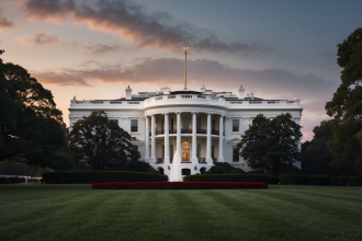 white-house-warns-of-potential-mass-layoffs-amid-shutdown