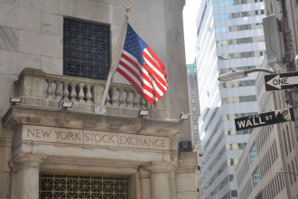wall-street-wavers-as-oil-surge-drives-swings