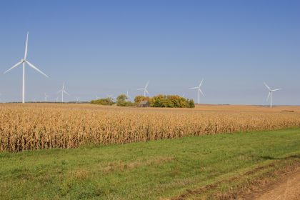 clean-energy-defies-trump’s-rollback-push