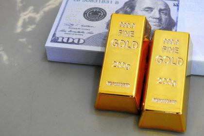 gold-rebounds-as-traders-bet-on-diplomacy