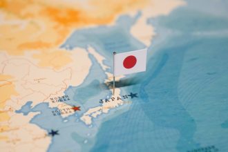 japan-returns-to-trade-surplus-as-risks-grow
