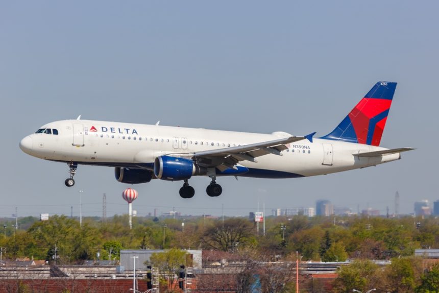 airlines-cut-seats-as-jet-fuel-costs-surge
