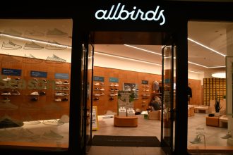 allbirds-abandons-shoes-for-an-ai-pivot