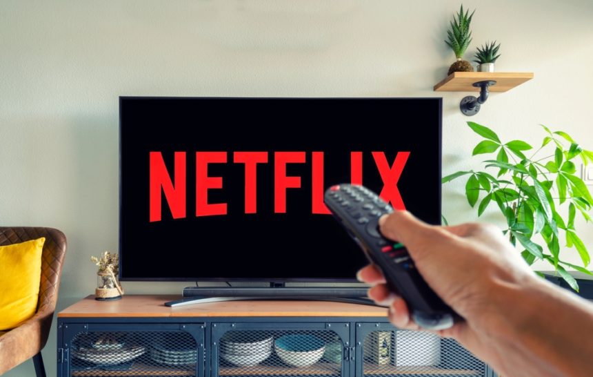 netflix-drops-after-strong-results-fail-to-lift-outlook
