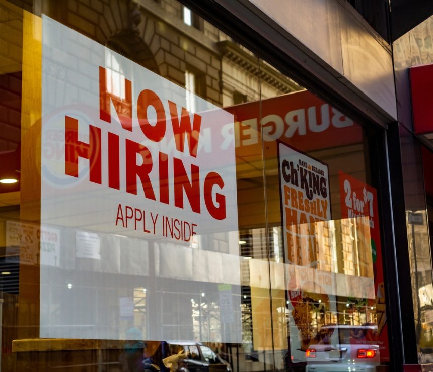 uk-jobless-rate-rises-as-vacancies-fall