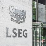 ftse-100-falls-as-banks-and-oil-stocks-slide